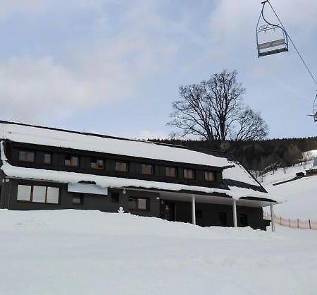 Ski Apartmany Nymburska Chata Pec pod Sněžkou Exterior foto